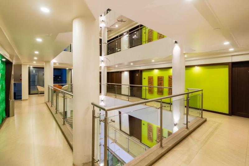 Hotel Mint Montvert Baner Púna Kültér fotó